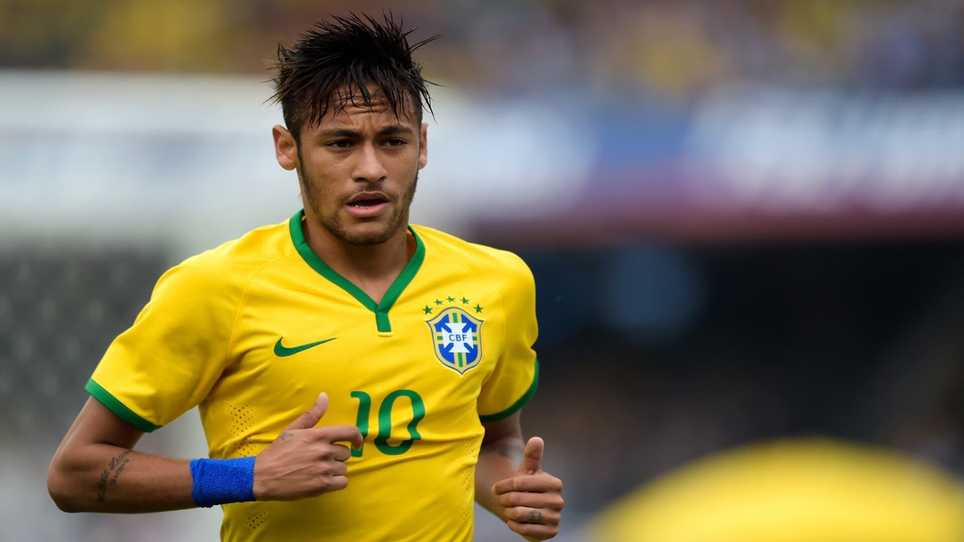 爱游戏官方网站-未来足球场馆将引入智能调节系统,打造智慧运动环境,专业足球场改造